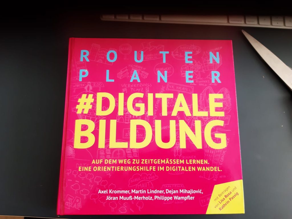 Buch-Vorderseite von „Routenplaner #digitaleBildung“
